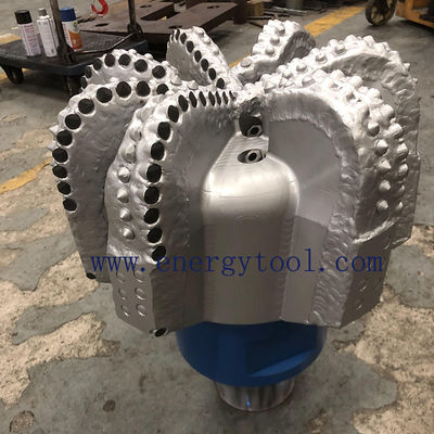 चट्टान विभाजन 17-1/2 इंच 7 ब्लेड डायमंड PDC ड्रिलिंग बिट स्टील बॉडी का
