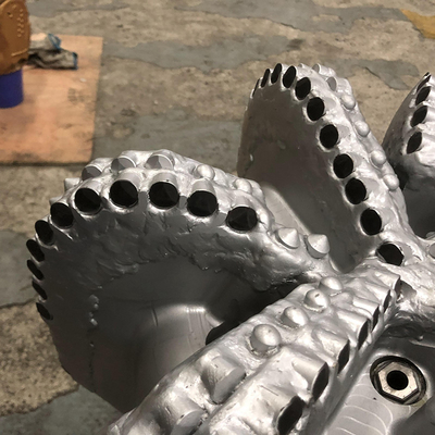 API PDC Drill Bit 17-1/2 Inch 7 Blades Diamond Drilling Tools